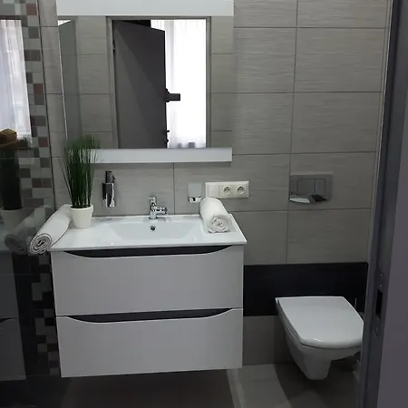 Apartamenty Centrum Krawiecka Zielona Gora  Exterior photo