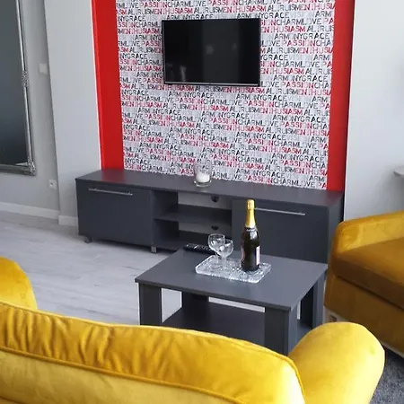 Apartamenty Centrum Krawiecka Zielona Gora  Exterior photo